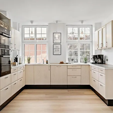 Amazing In With Kitchen Skaerbaek