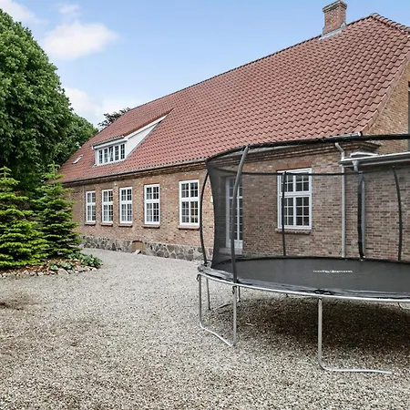 Amazing In With Kitchen *